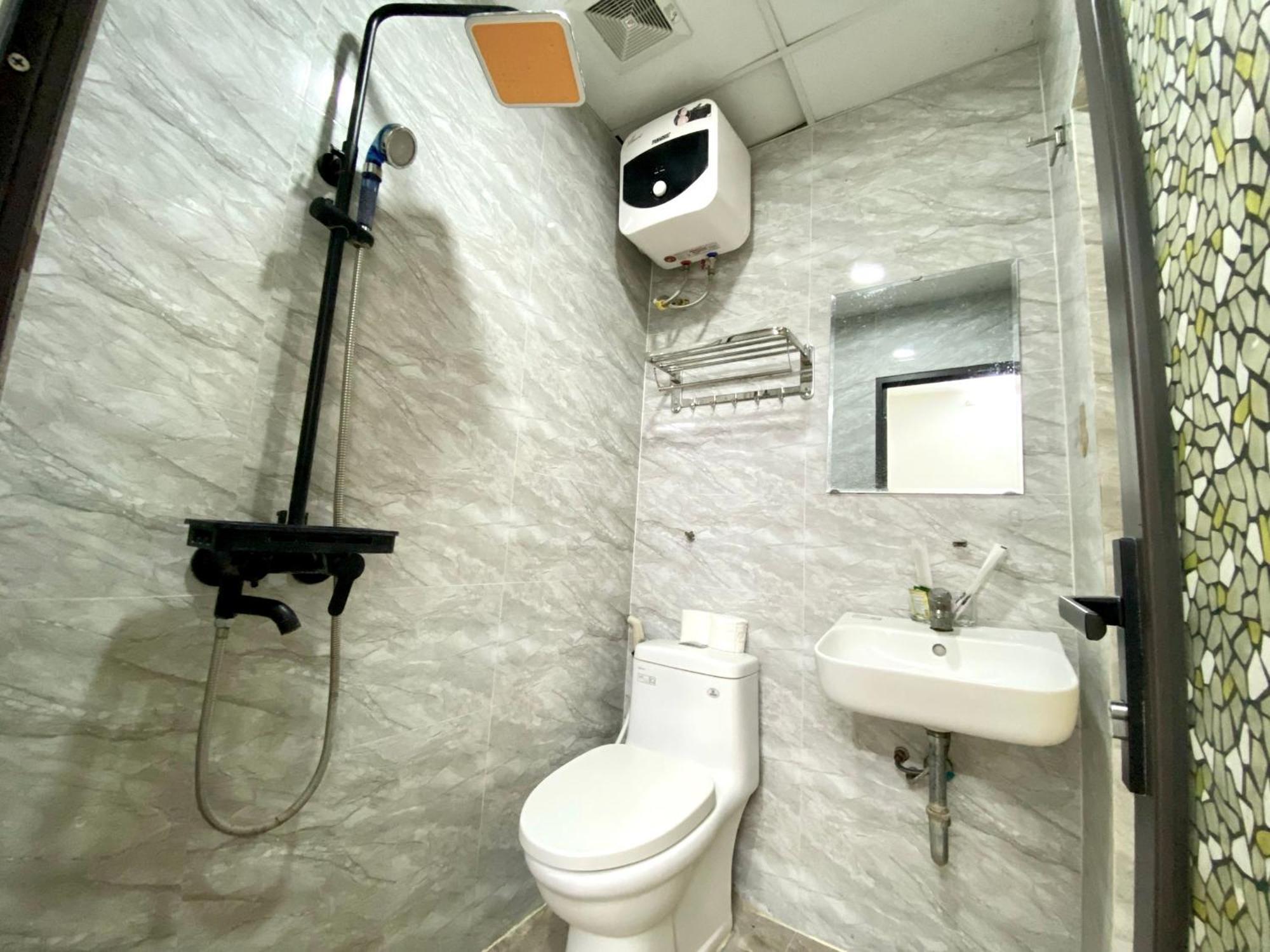 Era Apartment Ham Long Hanoi Luaran gambar