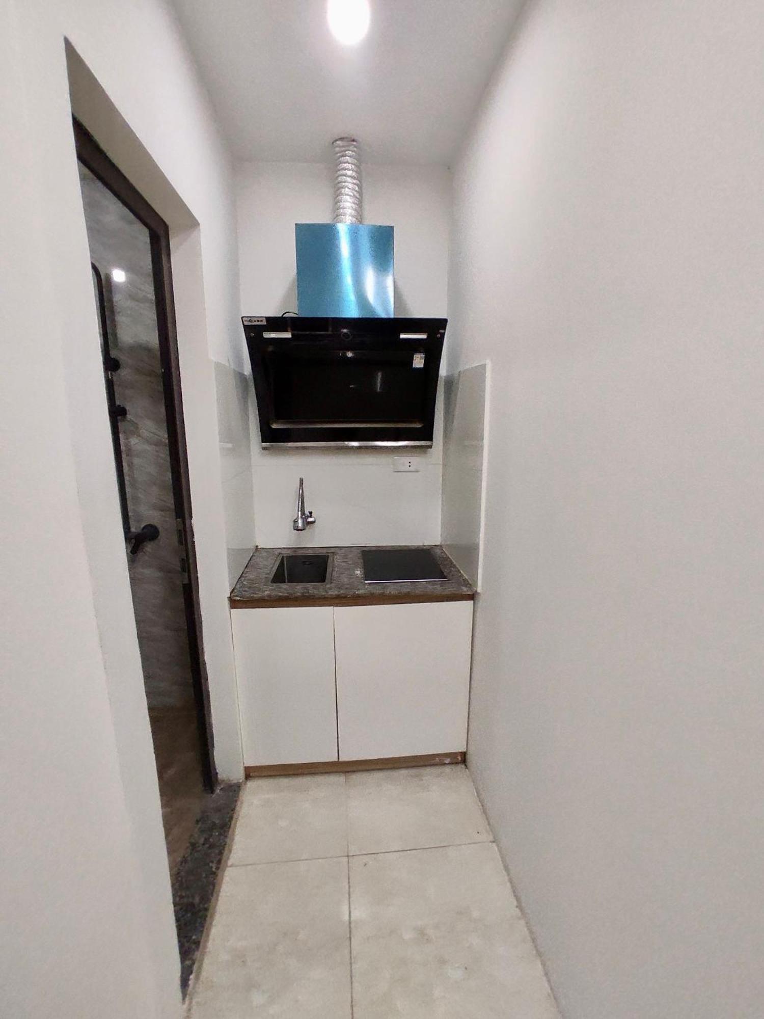 Era Apartment Ham Long Hanoi Luaran gambar